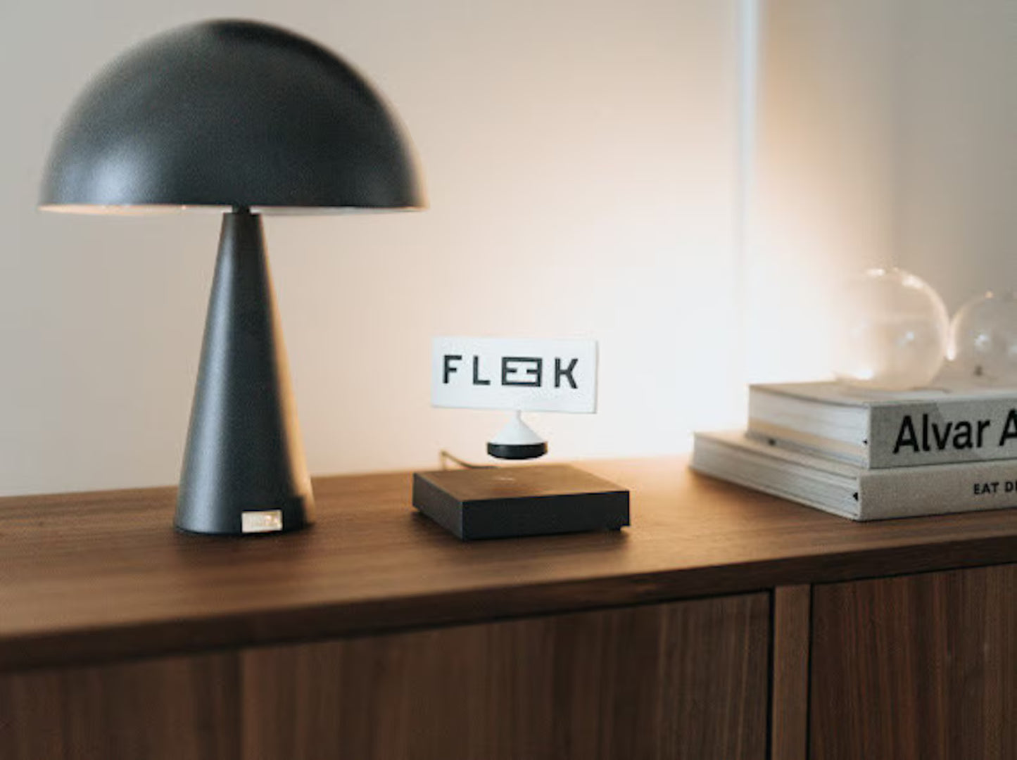 Leviou™ Core – Wired Magnetic Levitation Base