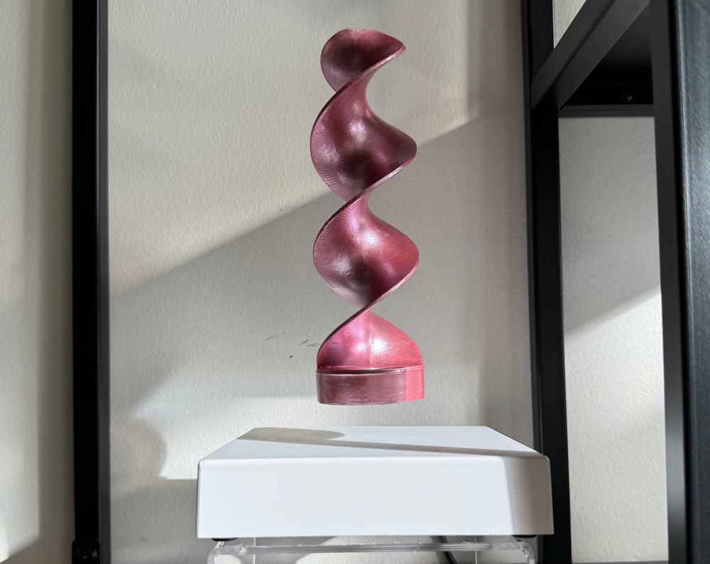 Lava - Levitating magnetic display