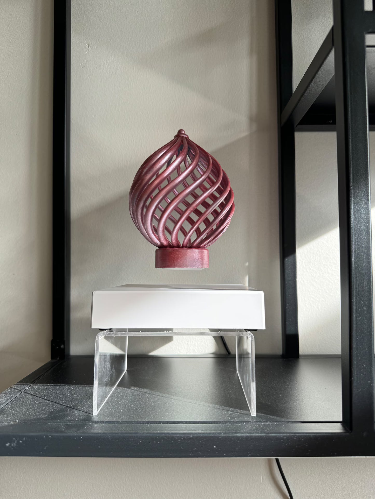 Sphere - Including wired magnetic levitating device