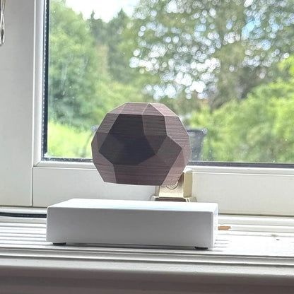 Geode - Including wired magnetic levitating device